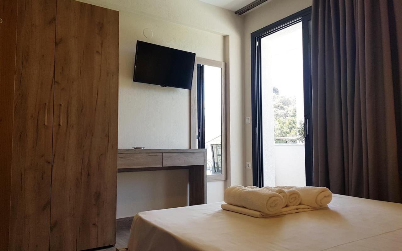 Sarti Holidays Apartamento Exterior foto